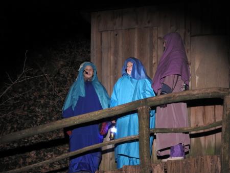 Utrinki iz 1. predstave odigrane na sveti večer, 24.12.2018 25